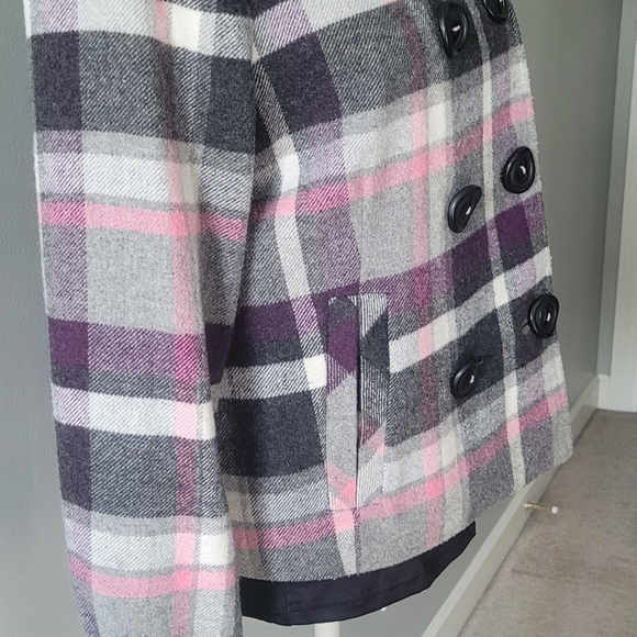Ecu CAbi plaid pea coat - Picture 3 of 10